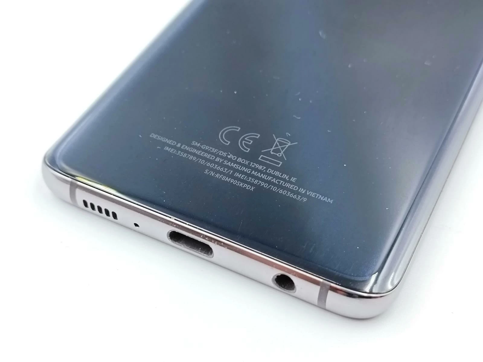 samsung-galaxy-s10-uszkodzony-ekran-wbudowana-pamiec-128-gb