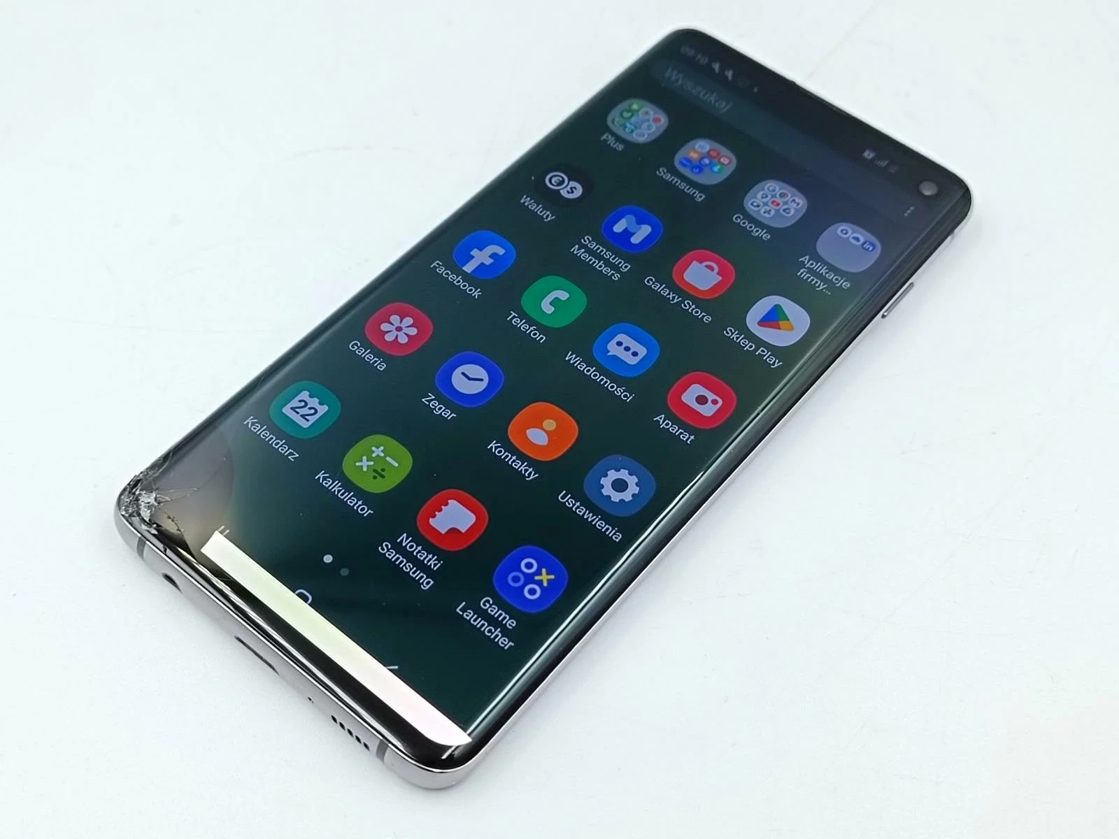 samsung-galaxy-s10-uszkodzony-ekran-pojemnosc-akumulatora-3400
