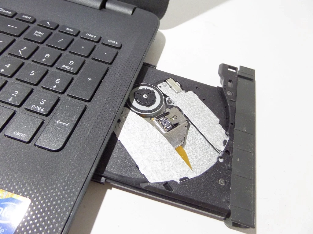 laptop-hp-250-czytaj-opis-rozdzielczosc-px-inna