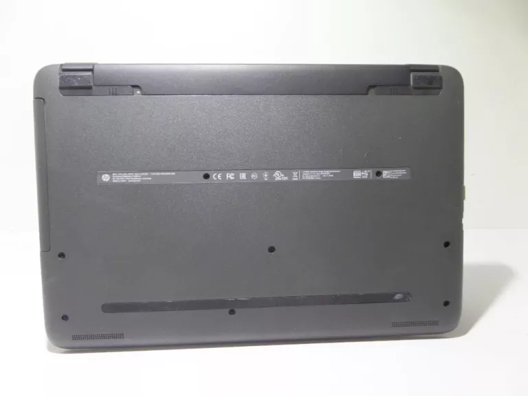 laptop-hp-250-czytaj-opis-typ-dysku-twardego-brak