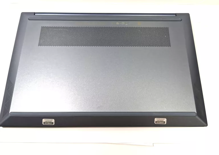 LAPTOP HP PAVILION 15-EH0033NW