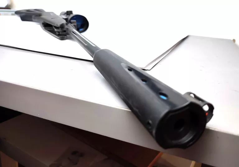 WIATRÓWKA GAMO WHISPER IGT 4,5 MM+ VENTER POINT 3