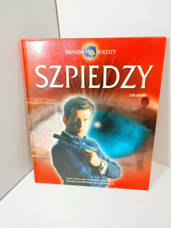 szpiedzy-album-rok-wydania-2022