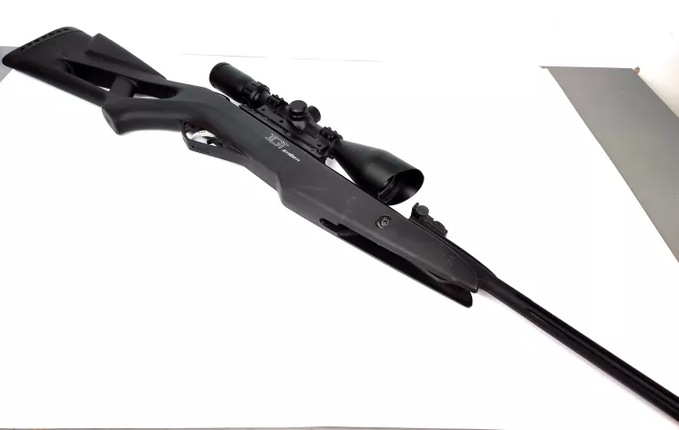 WIATRÓWKA GAMO WHISPER IGT 4,5 MM+ VENTER POINT 3
