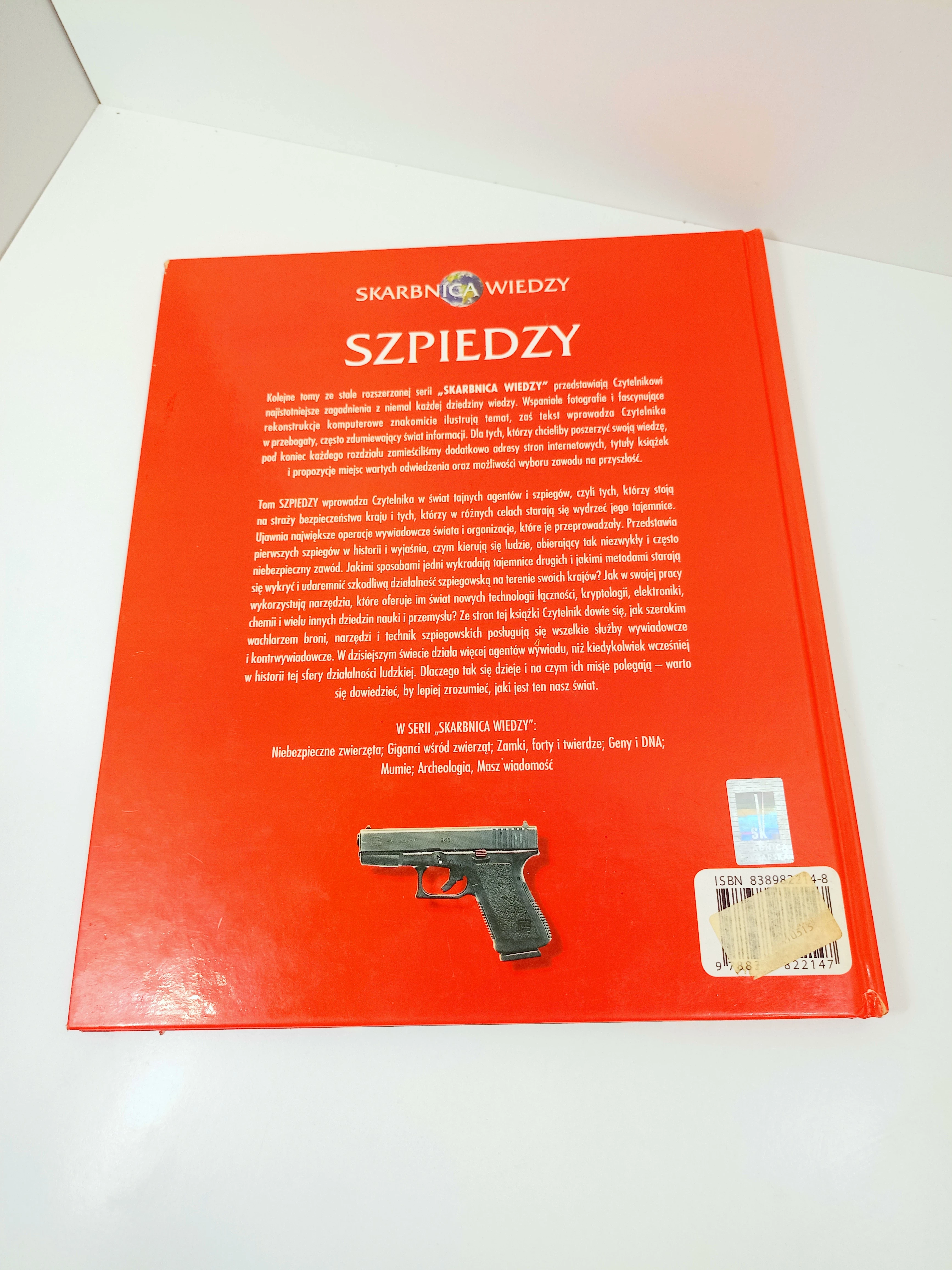 szpiedzy-album-autor-anna-podgorska