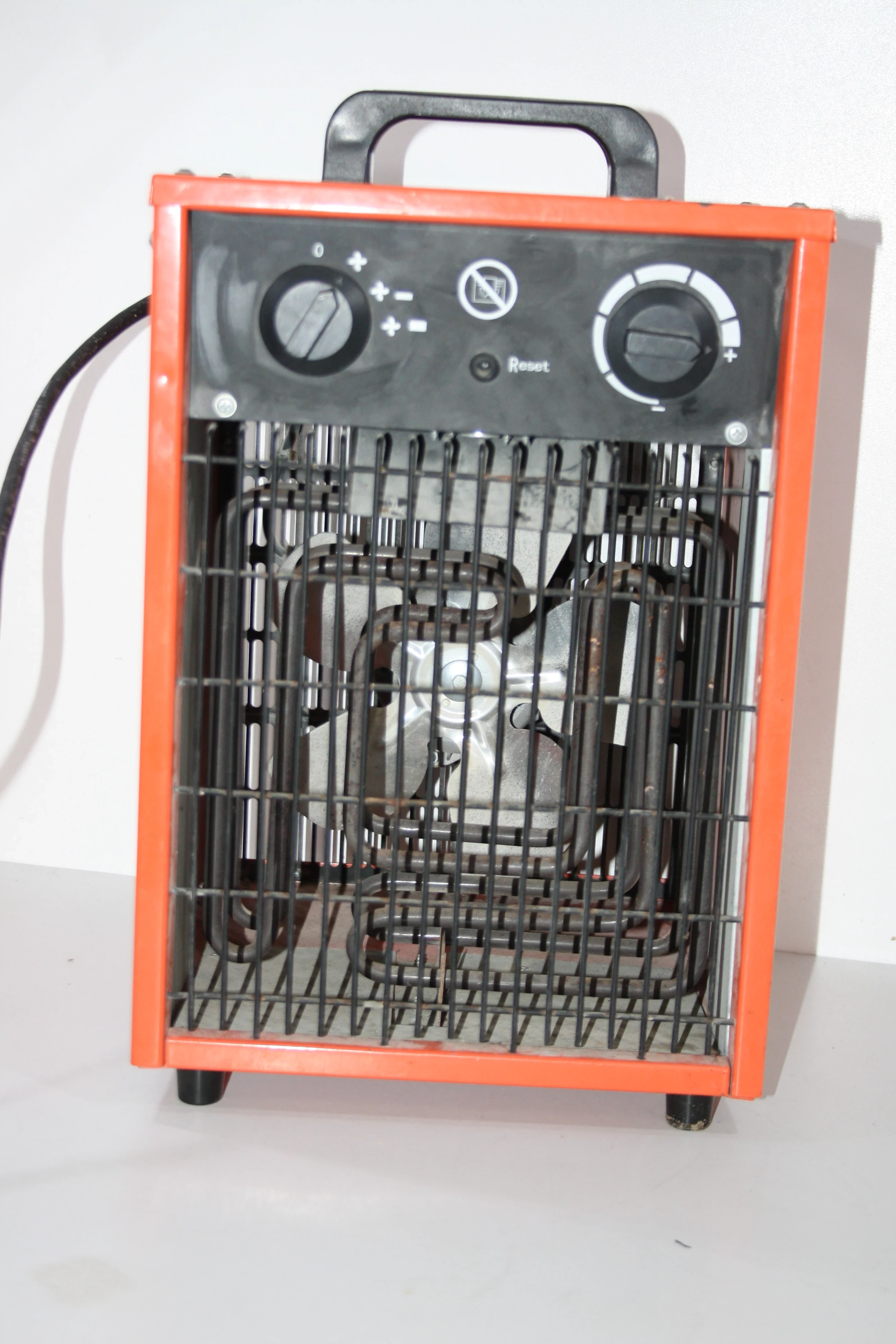 nagrzewnica-blyss-ifh-3300a-230v-stan-uzywany