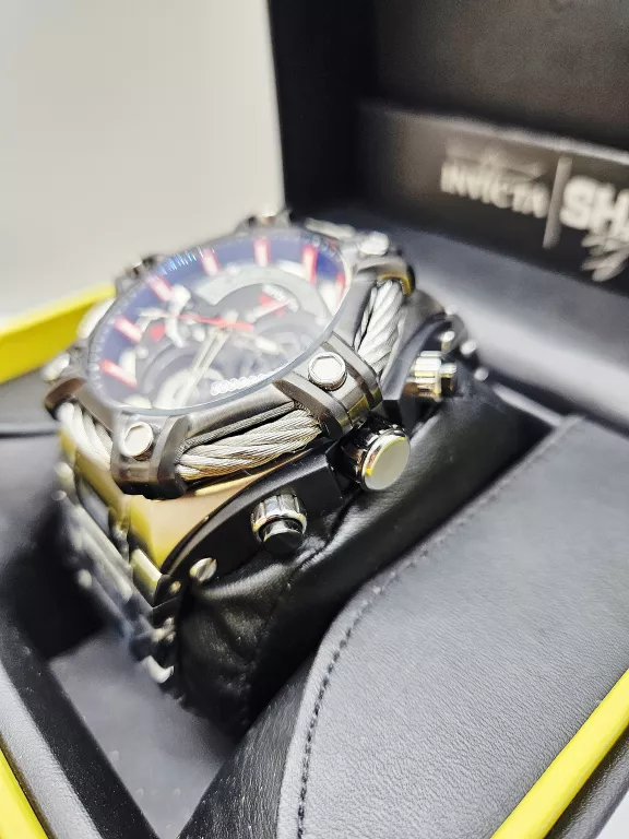 ZEGAREK SHAQ INVICTA 33680