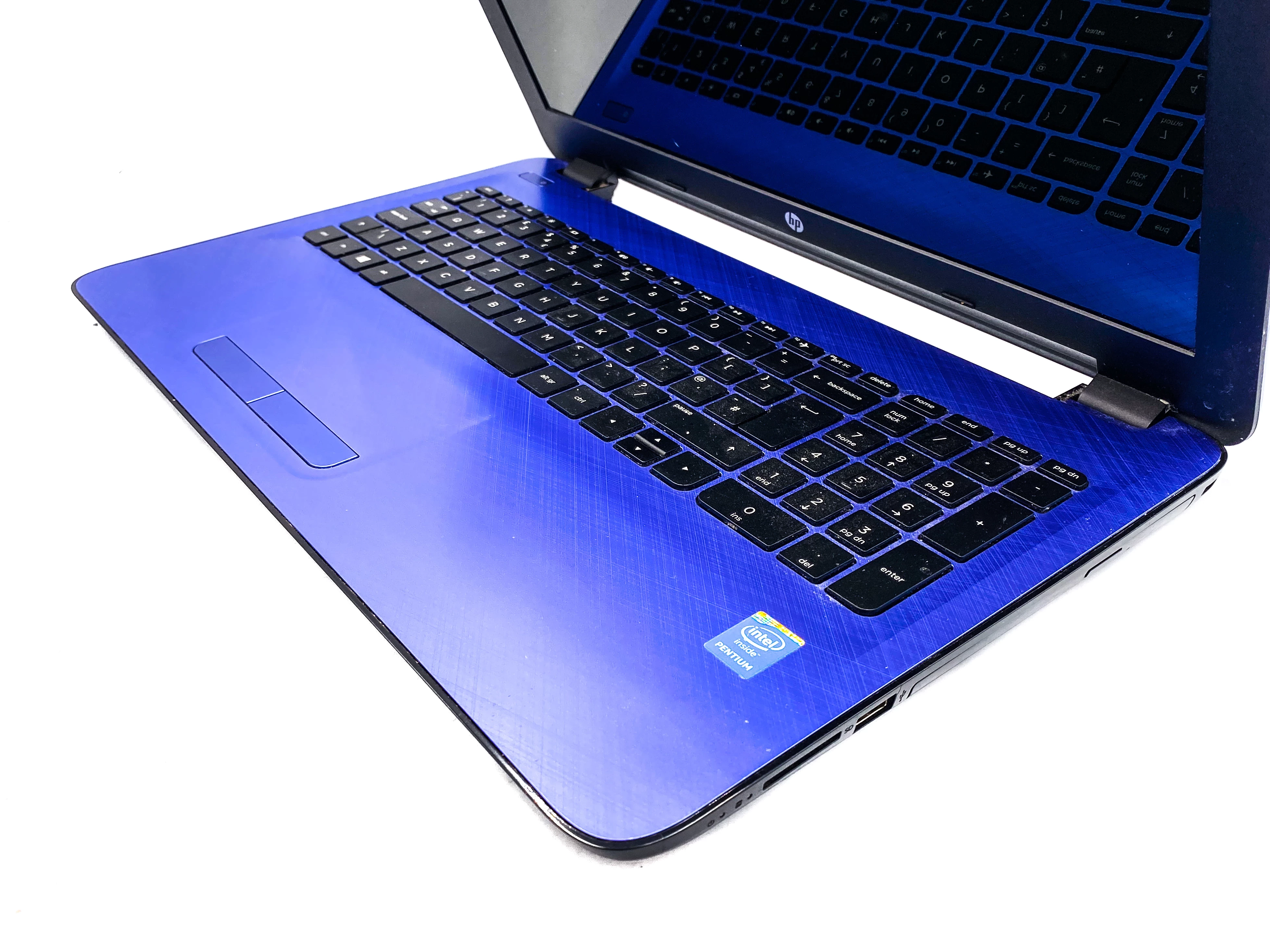 laptop-hp-bcm943142y-4-gb-256-gb-ssd-win10-stan-uzywany