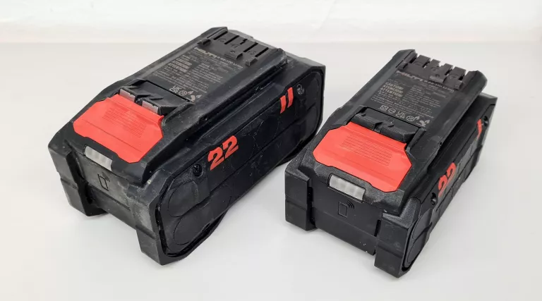 WIERTARKO-WKRETARKA HILTI SF 6-22 2X AKU+ŁADOWARKA