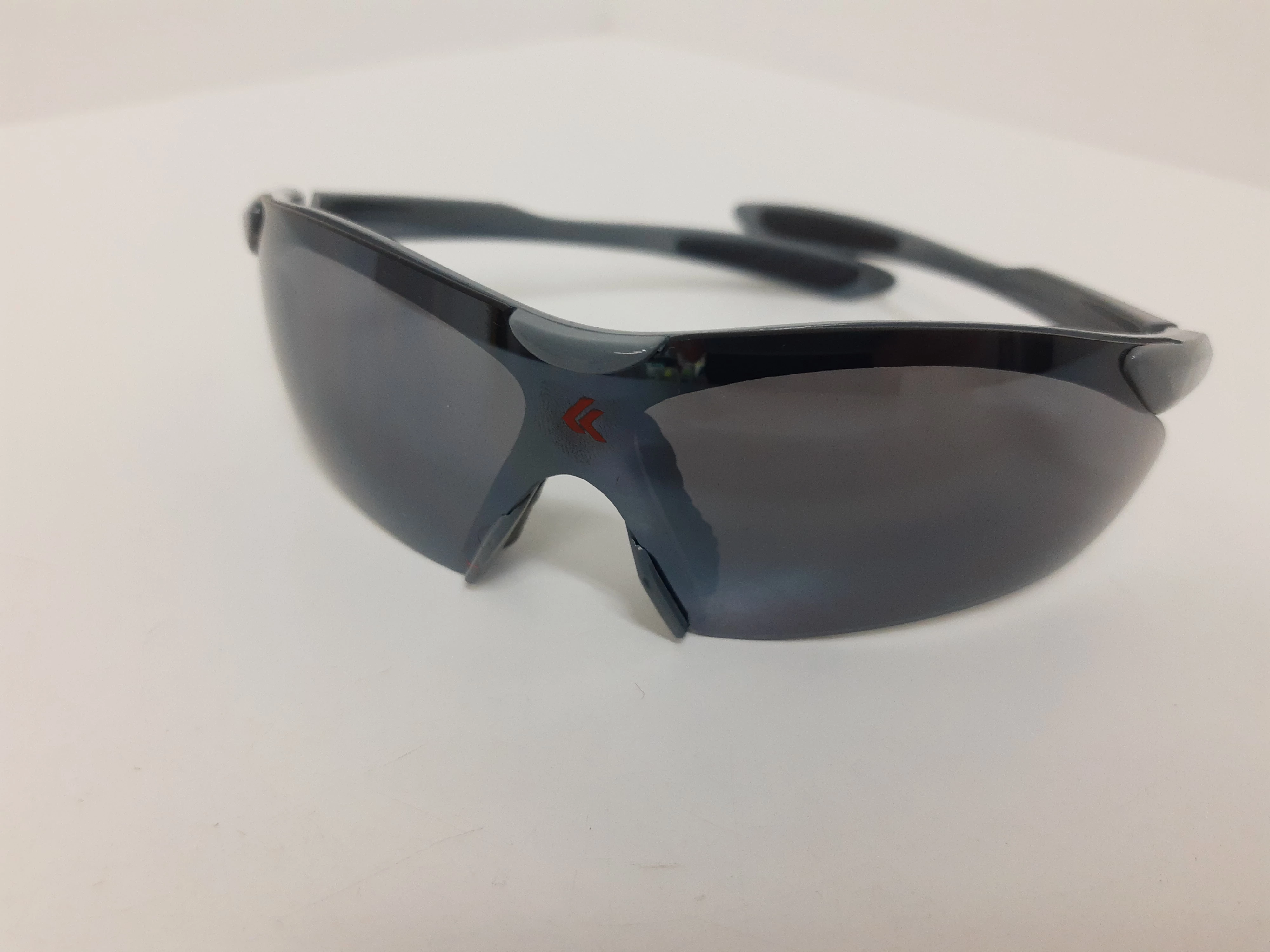 okulary-rowerowe-kross-typ-ochrony-filtr-uv-400-kat-3