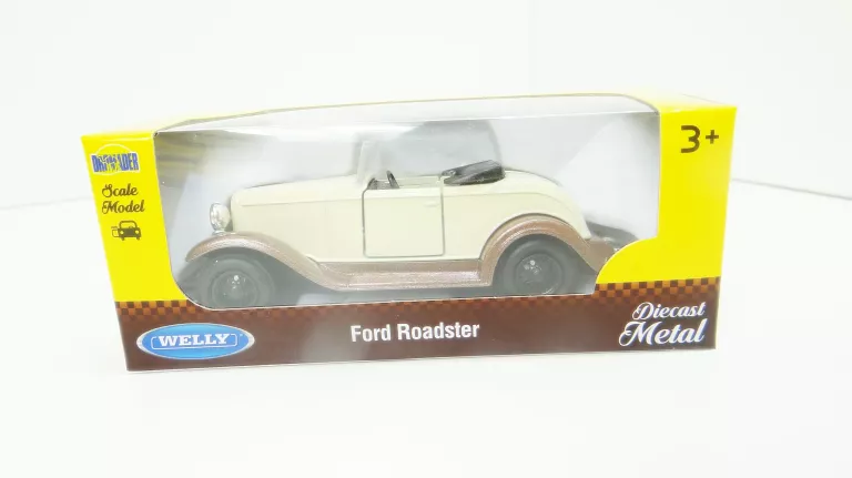 old-timer-ford-roadster-stan-11323-2