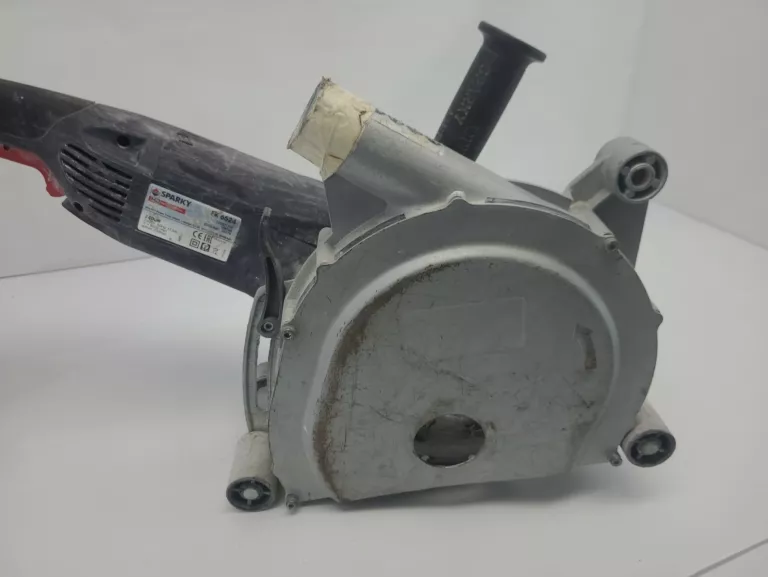 sparky-fk6524-bruzdownica-230mm-2400w-maksymalna-glebokosc-ciecia-65