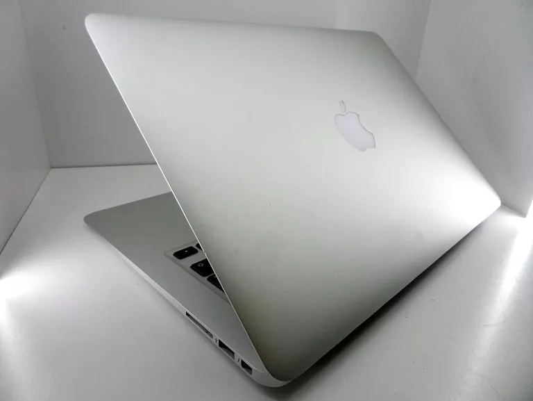 LAPTOP MACBOOK AIR 13 A1466 8GB/128 GB