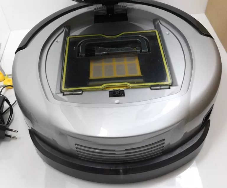 ODKURZACZ-ROBOT SAMOSPRZĄTAJĄCY JET 3 WELMAX