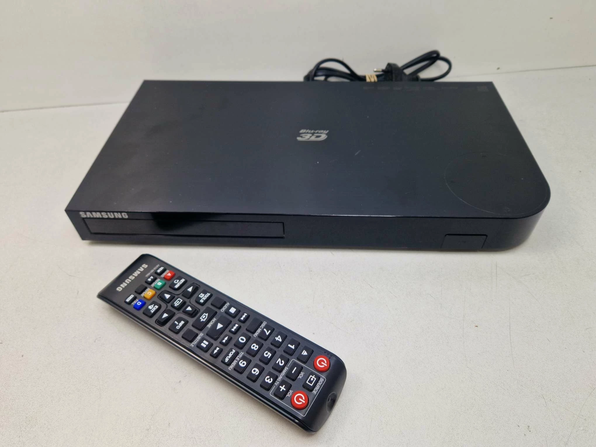 ODTWARZACZ BLURAY SAMSUNG BDH5500 Odtwarzacze Bluray Loombard.pl