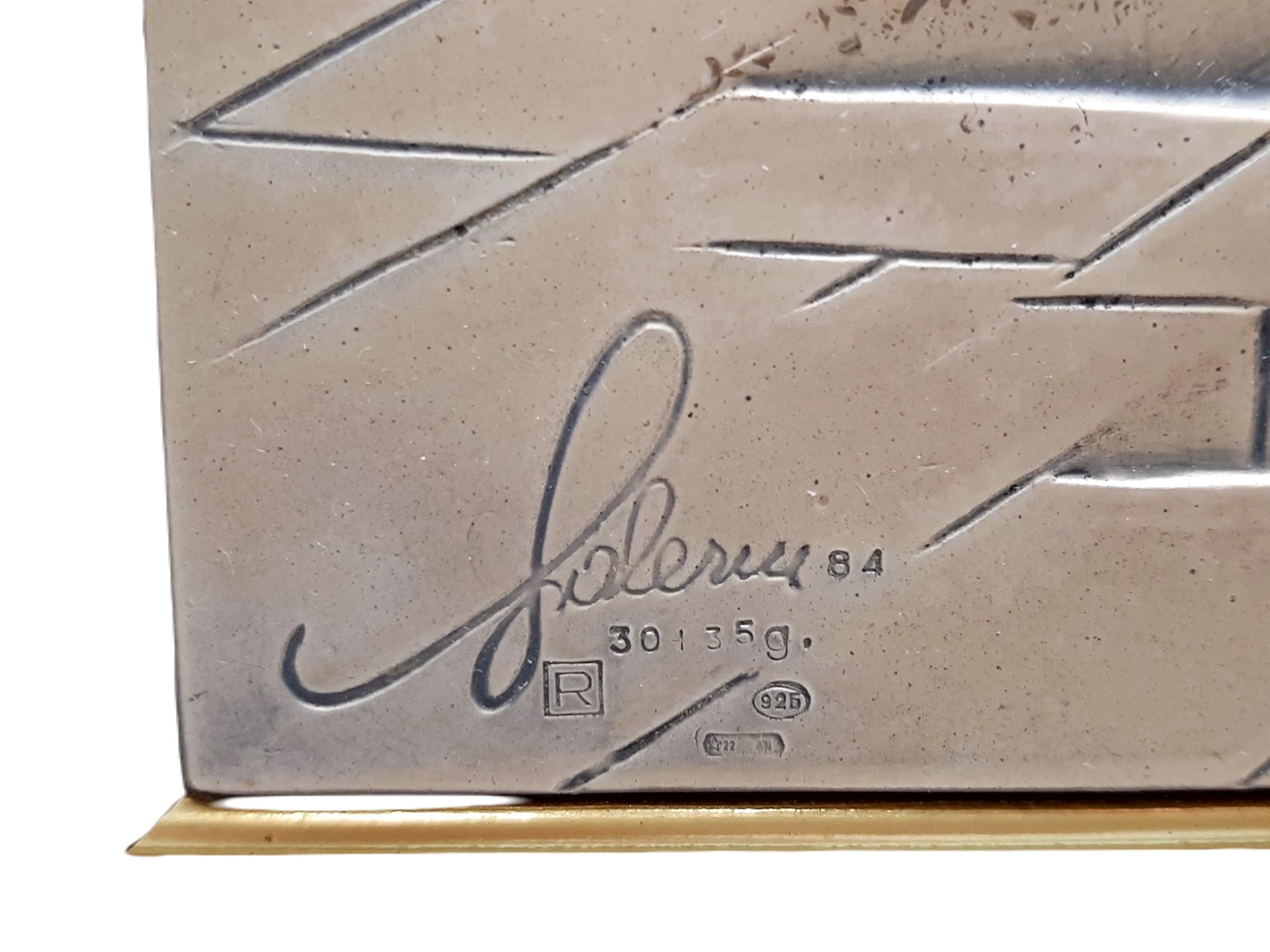 posrebrzana-plaskorzezba-alliani-996-40x50-zwyciestwa-28-busko-zdroj-palladium