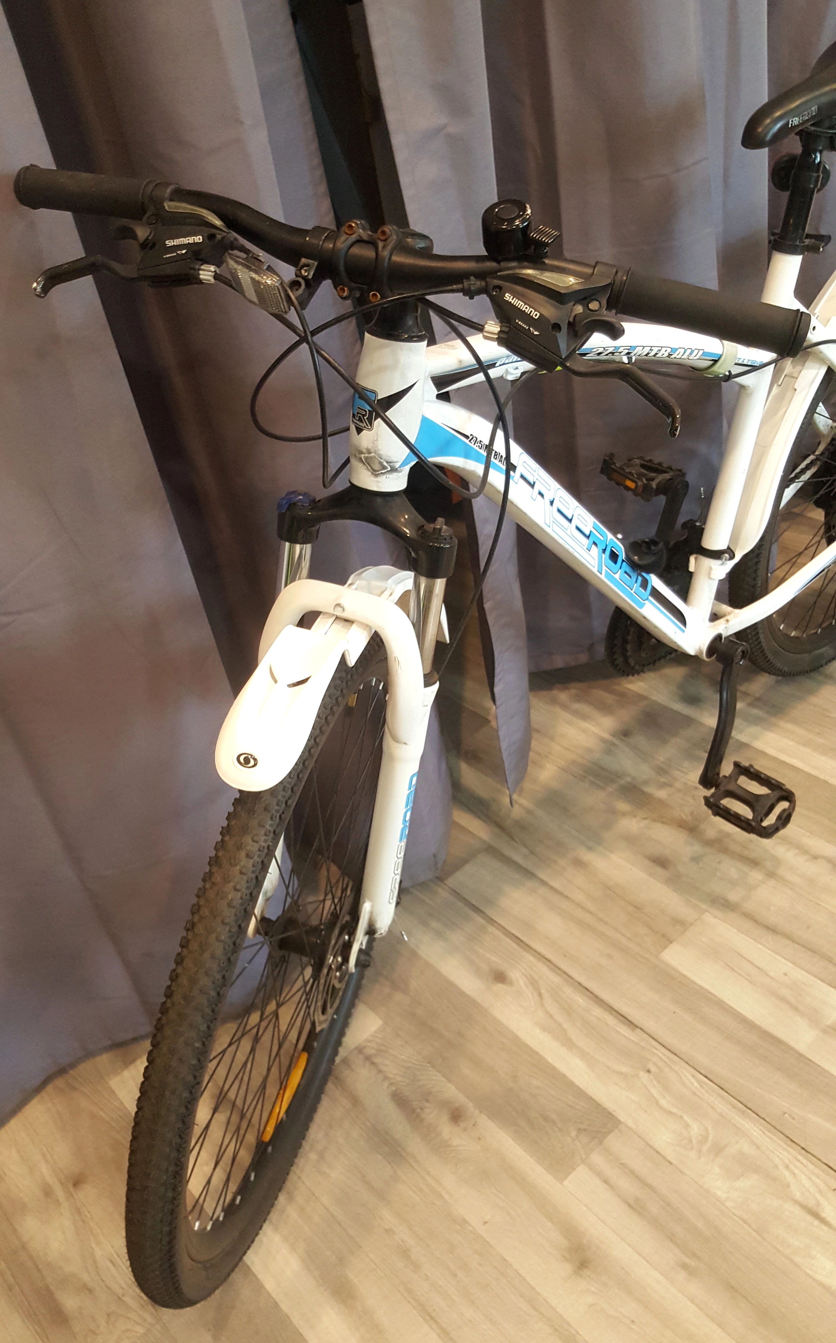 rower-freeroad-275-cali-mtb-kolor-bialy