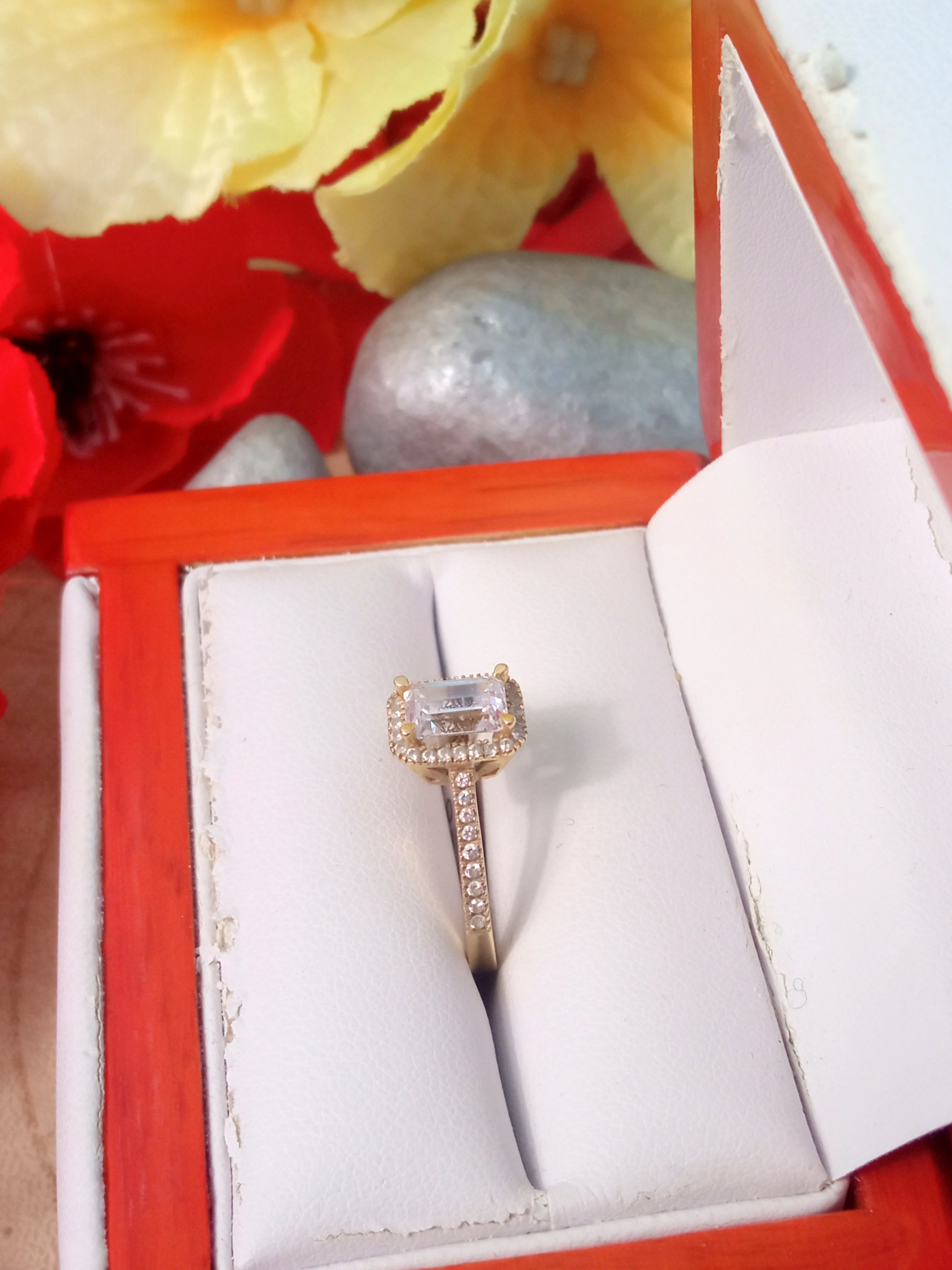 zloty-pierscionek-prostokat-248gr-pr-585-yes-3-maja-105-dabrowa-gornicza