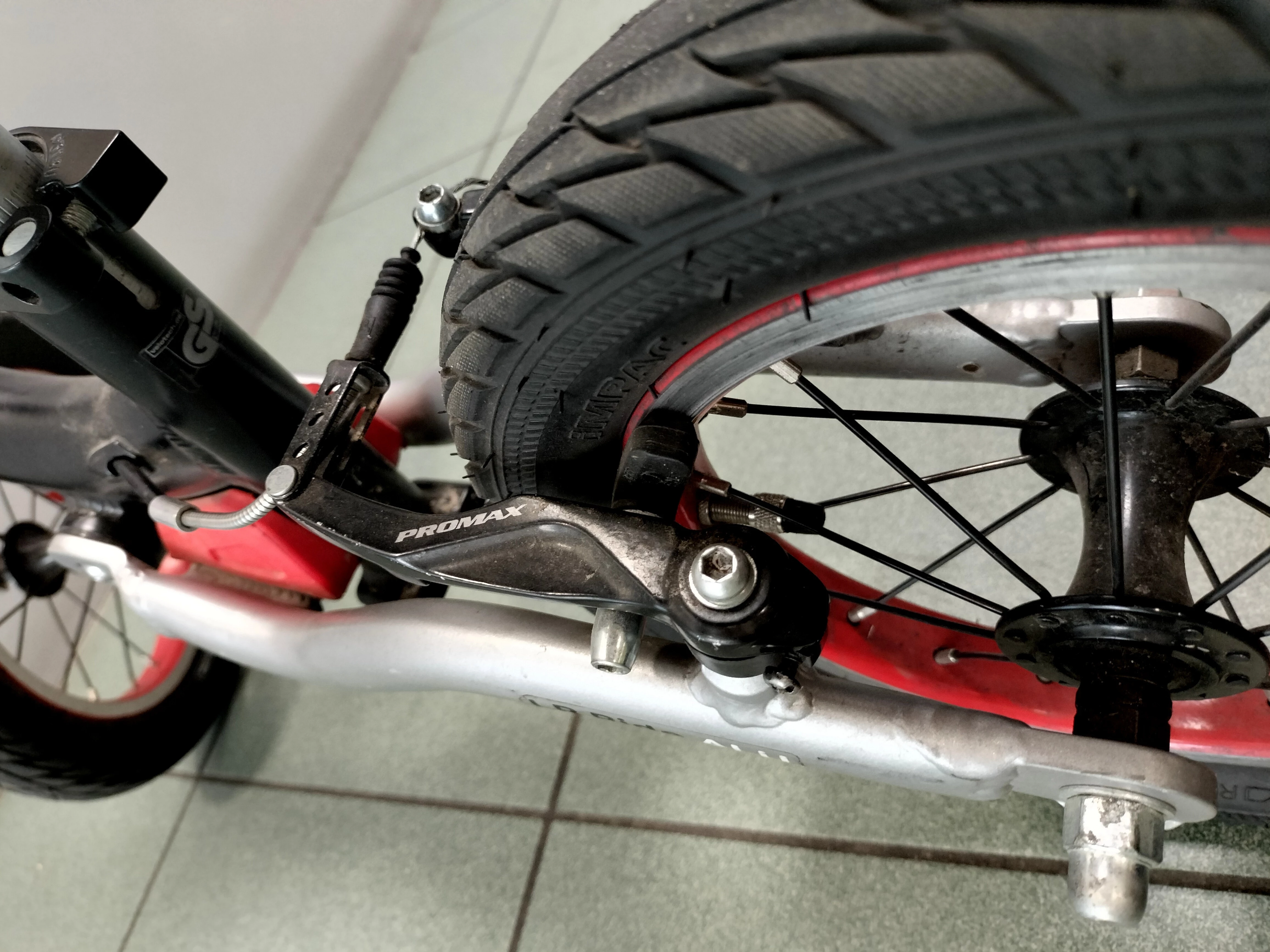 rowerek-biegowy-dzieciecy-puky-12-kolor-czarny