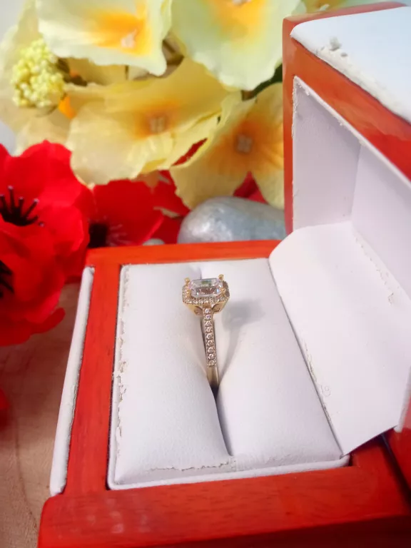 zloty-pierscionek-prostokat-248gr-pr-585-yes-product-id-7383ce44-e5d3-4455-b7fc-23d5328c9e4c