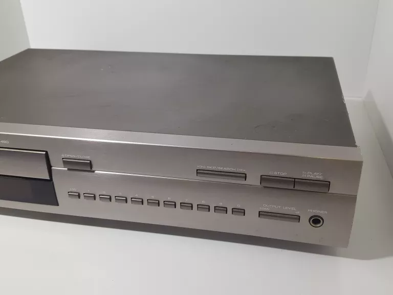 odtwarzacz-cd-yamaha-cdx-490-stan-11323-2
