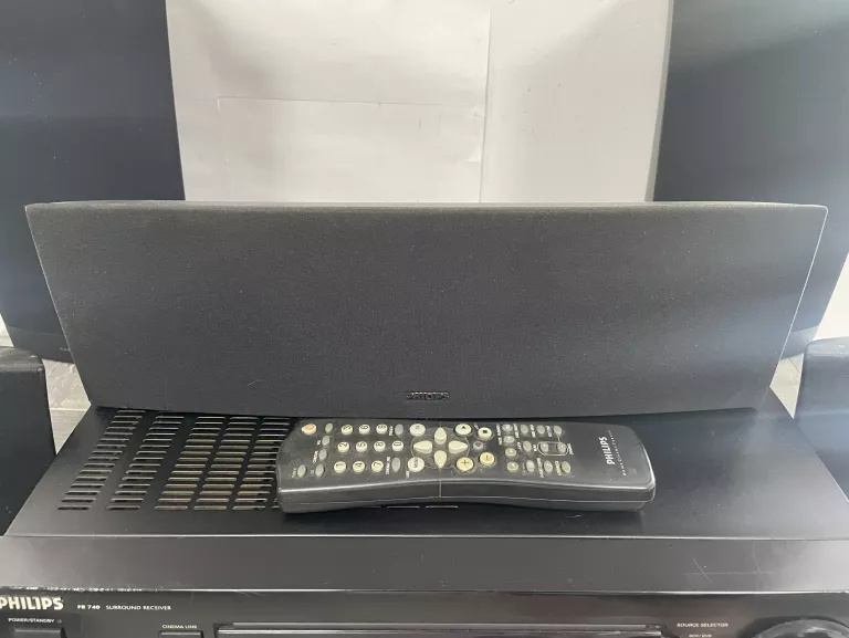 KINO DOMOWE PHILIPS FR740
