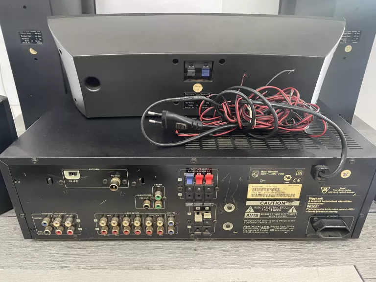 KINO DOMOWE PHILIPS FR740