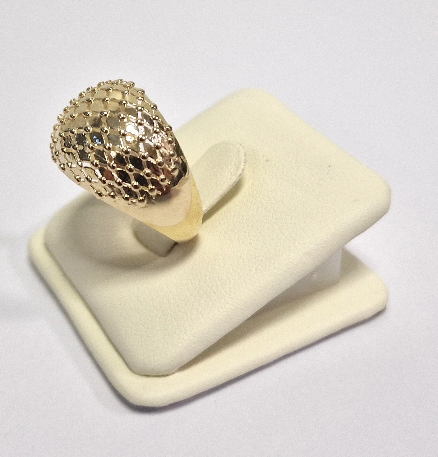 zloty-pierscionek-marka-bez-marki