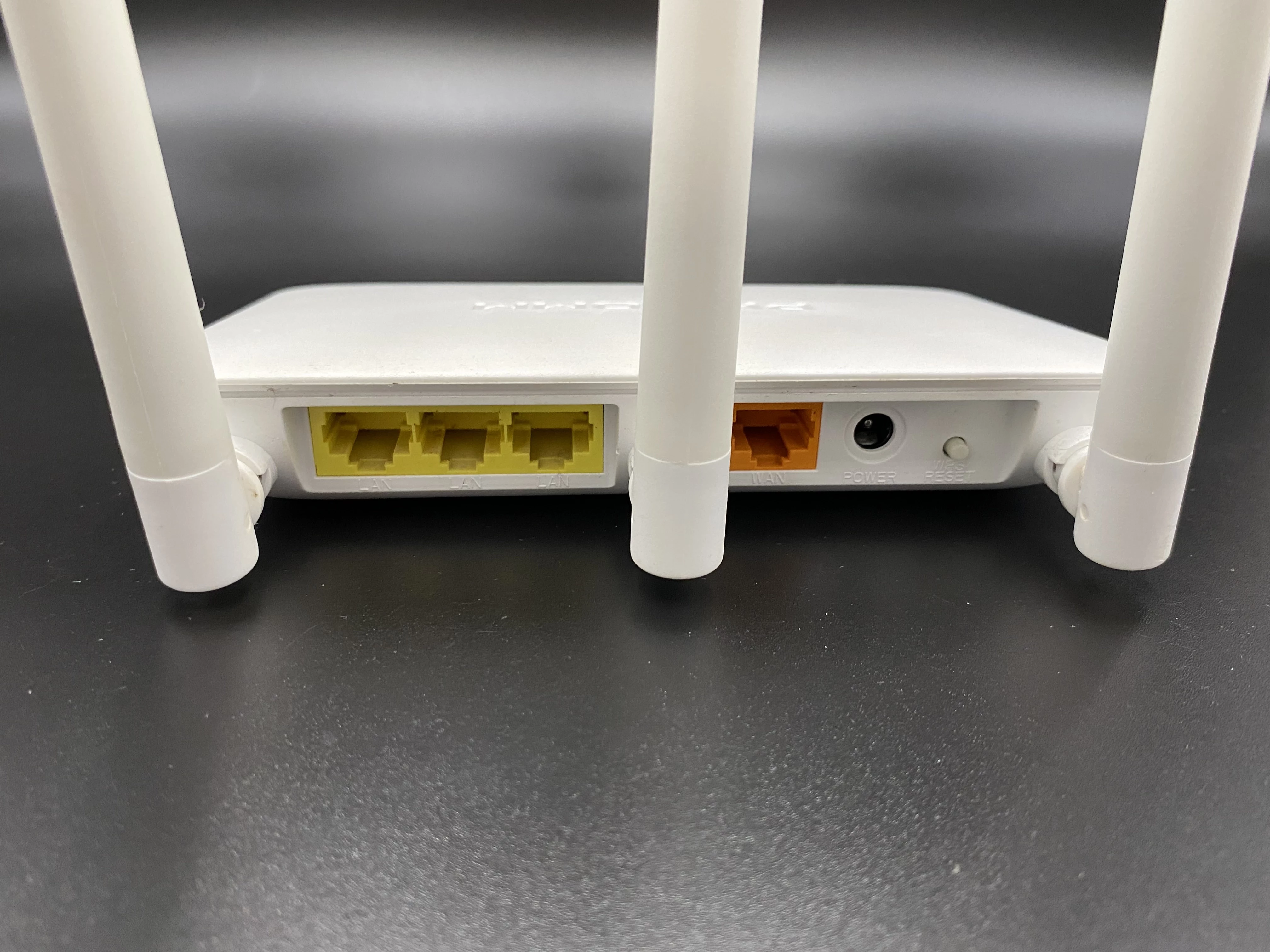 router-phicomm-ke-2m-model-ke-2m