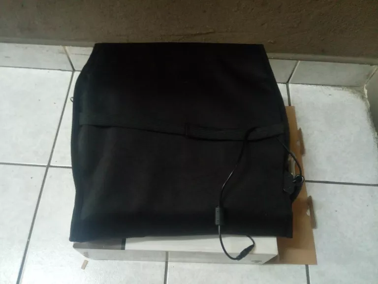 mata-masujaca-aeg-mm5568-kolor-dominujacy-czarny