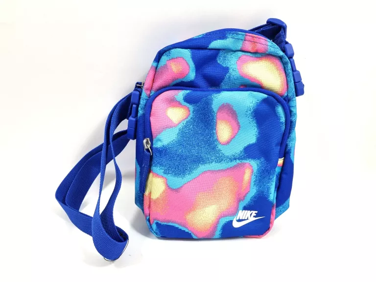 TOREBKA NA RAMIĘ NIKE HERITAGE DR6251