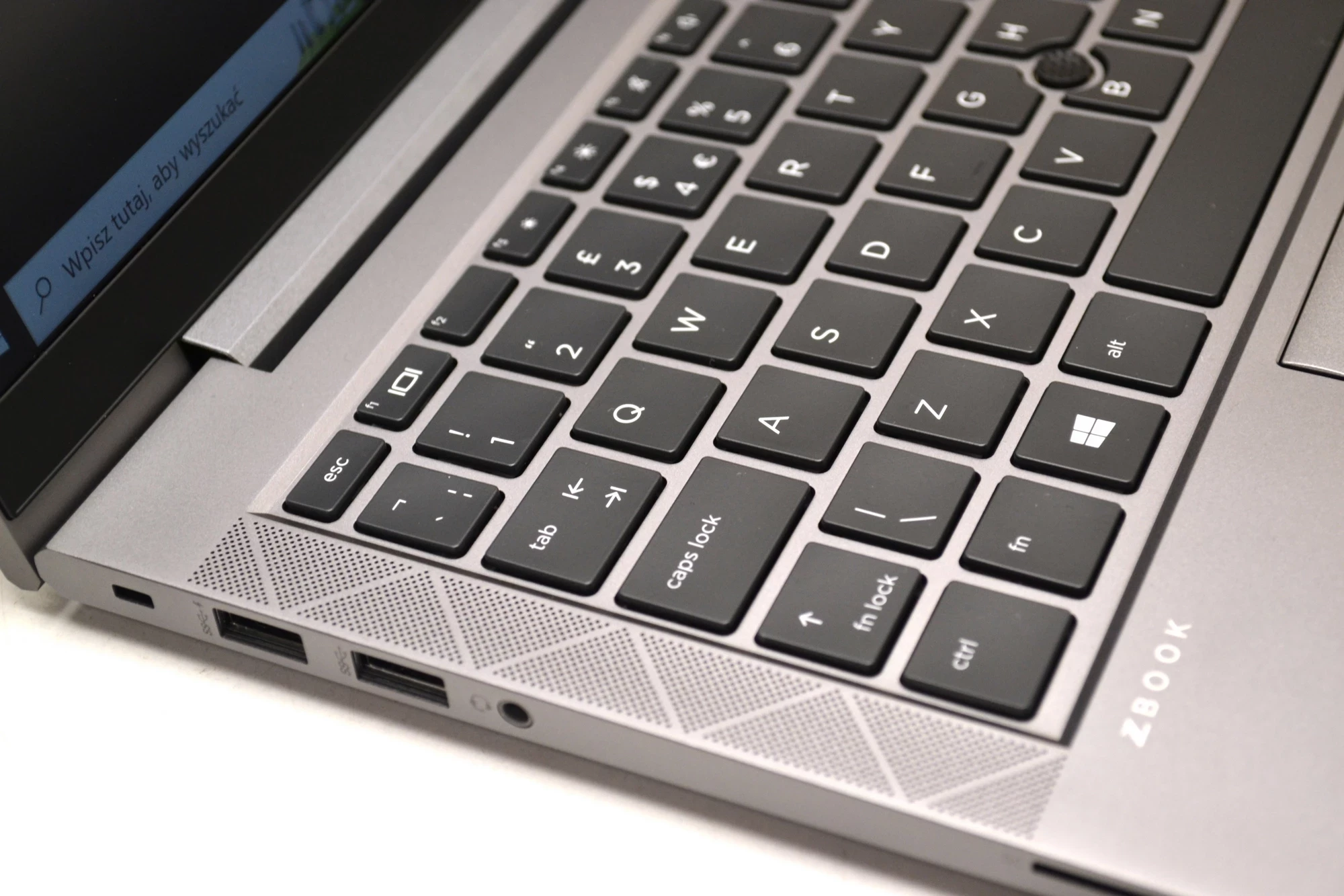 hp-zbook-firefly-14-g8-i5-8256gb-komplet-pojemnosc-dysku-256