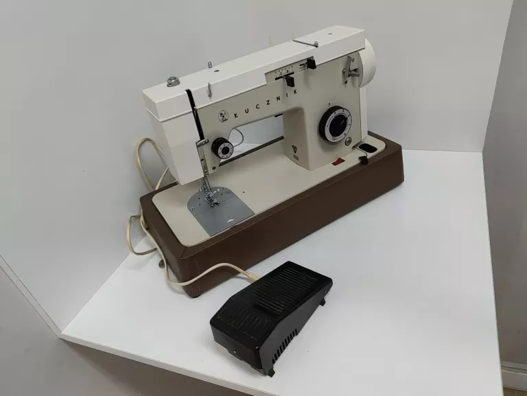 maszyna-do-szycia-lucznik-723-stan-uzywany
