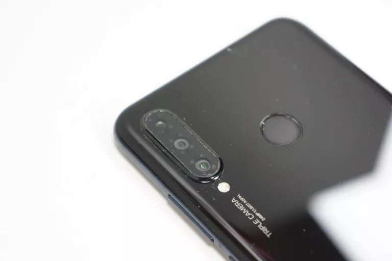 TELEFON HUAWEI P30 LITE 64GB
