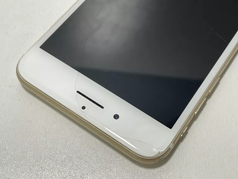 telefon-apple-iphone-7-plus-32gb-pekniety-wbudowana-pamiec-32-gb