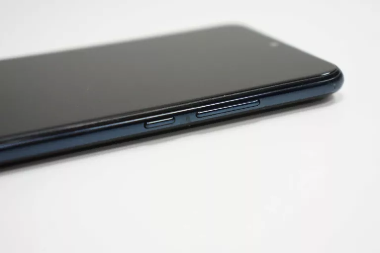 TELEFON HUAWEI P30 LITE 64GB