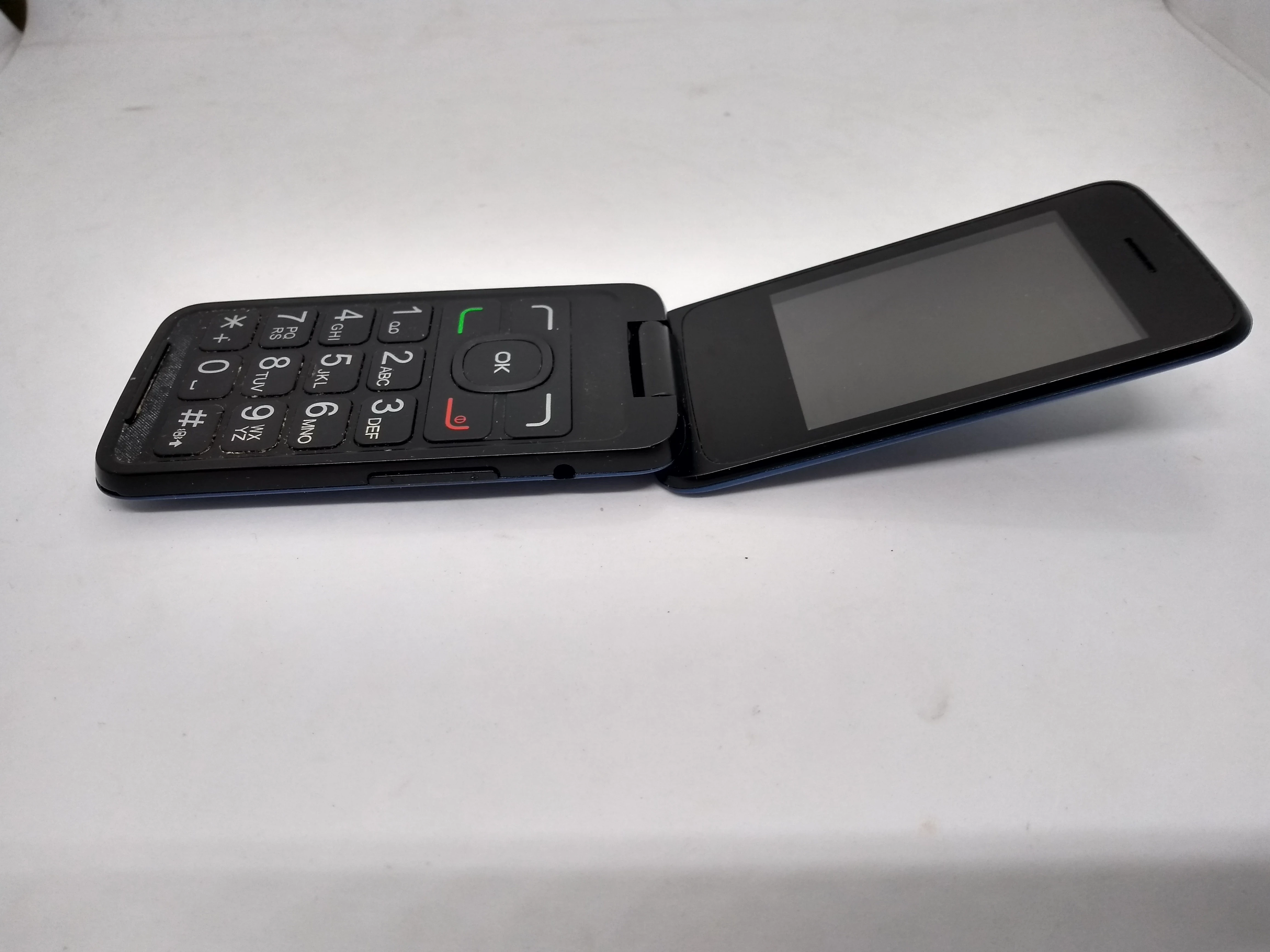 telefon-komorkowy-alcatel-3025x-klapka-kolor-granatowy