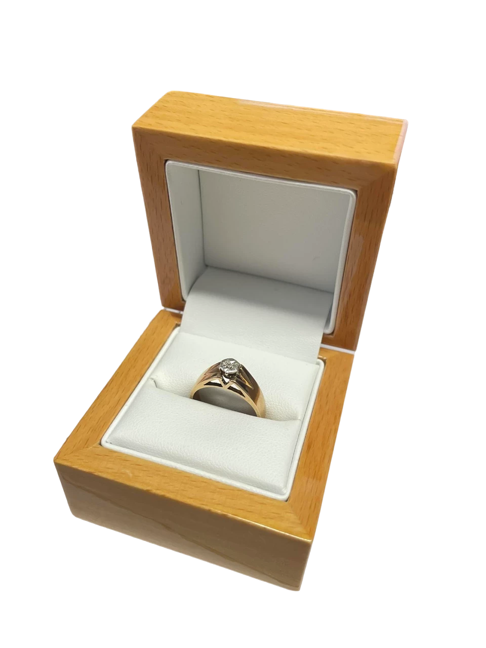 wyrob-jubilerski-pierscionek-333-311g-stan-uzywany