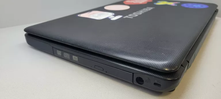 LAPTOP TOSHIBA SATELITE C660-170 WIN 7
