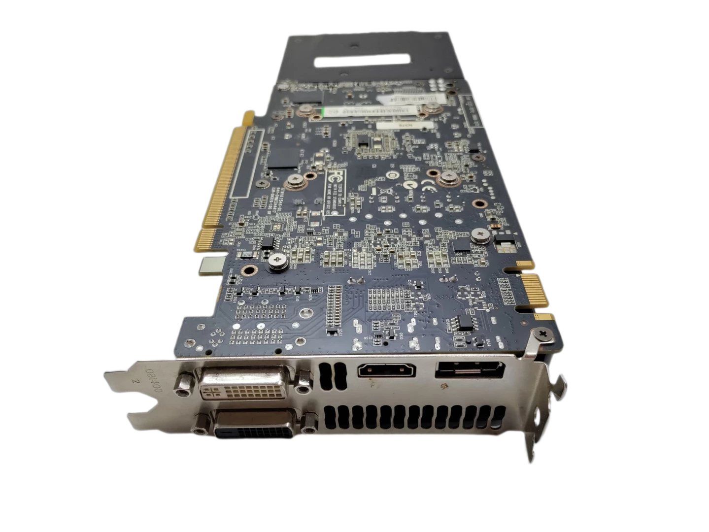 karta-nvidia-gtx-950-2gb-founders-edition-producent-gigabyte