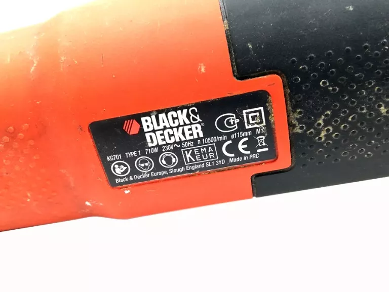 SZLIFIERKA KĄTOWA BLACK DECKER KG 701/ 710W