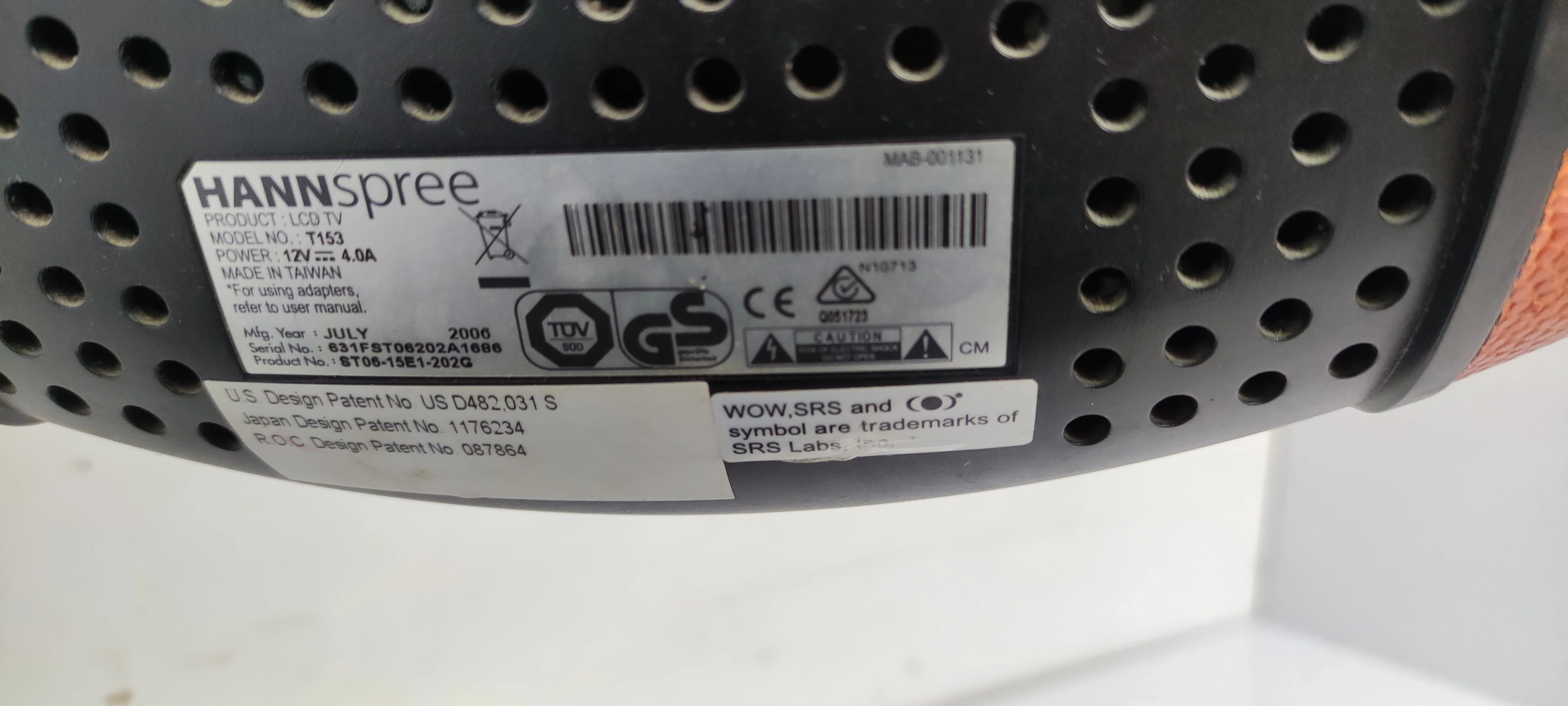 telewizor-pilka-hannspree-t153-przekatna-ekranu-cale-15