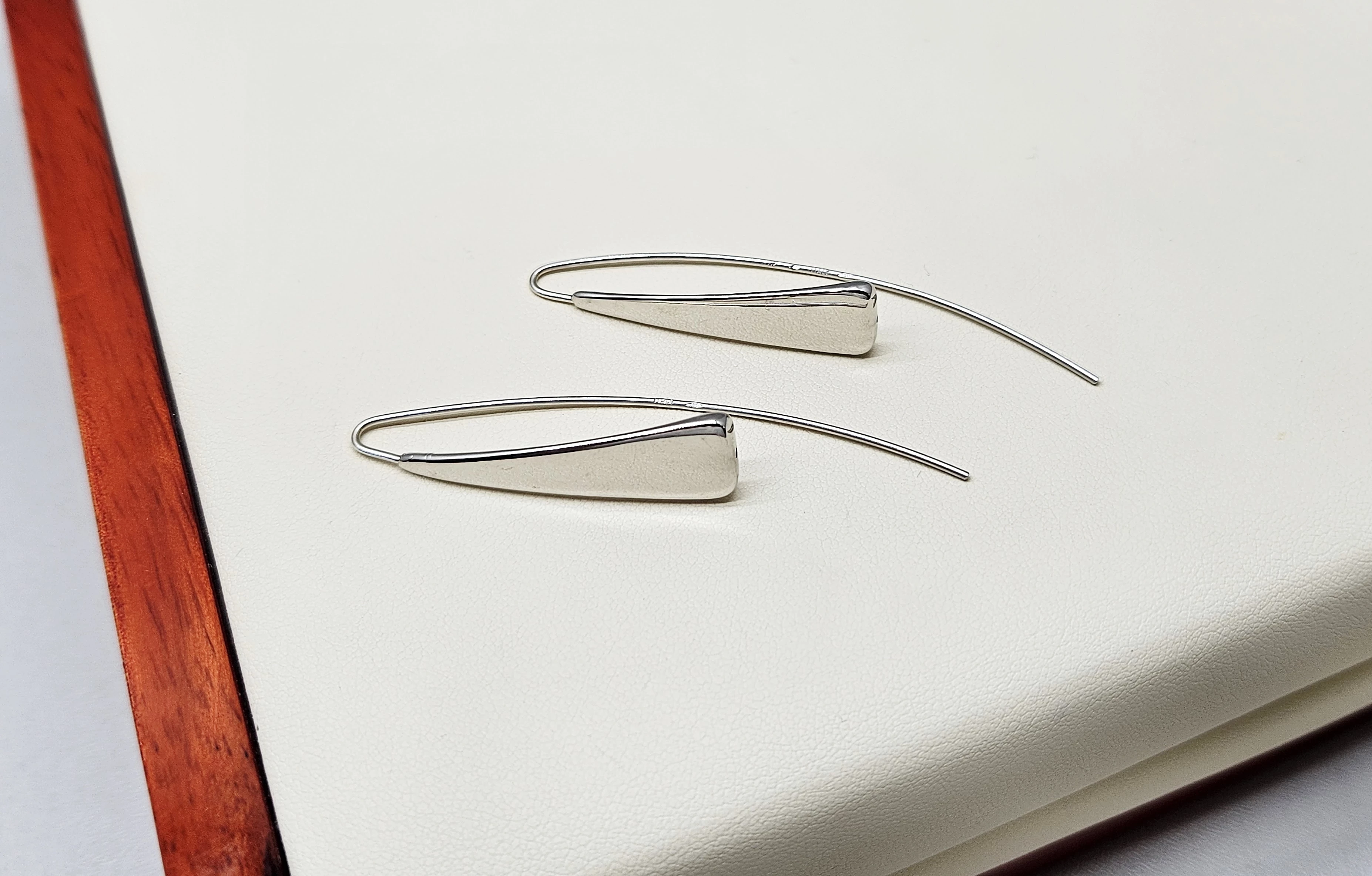 biale-zloto-kolczyki-750-niespotykane-oryginalne-stan-uzywany