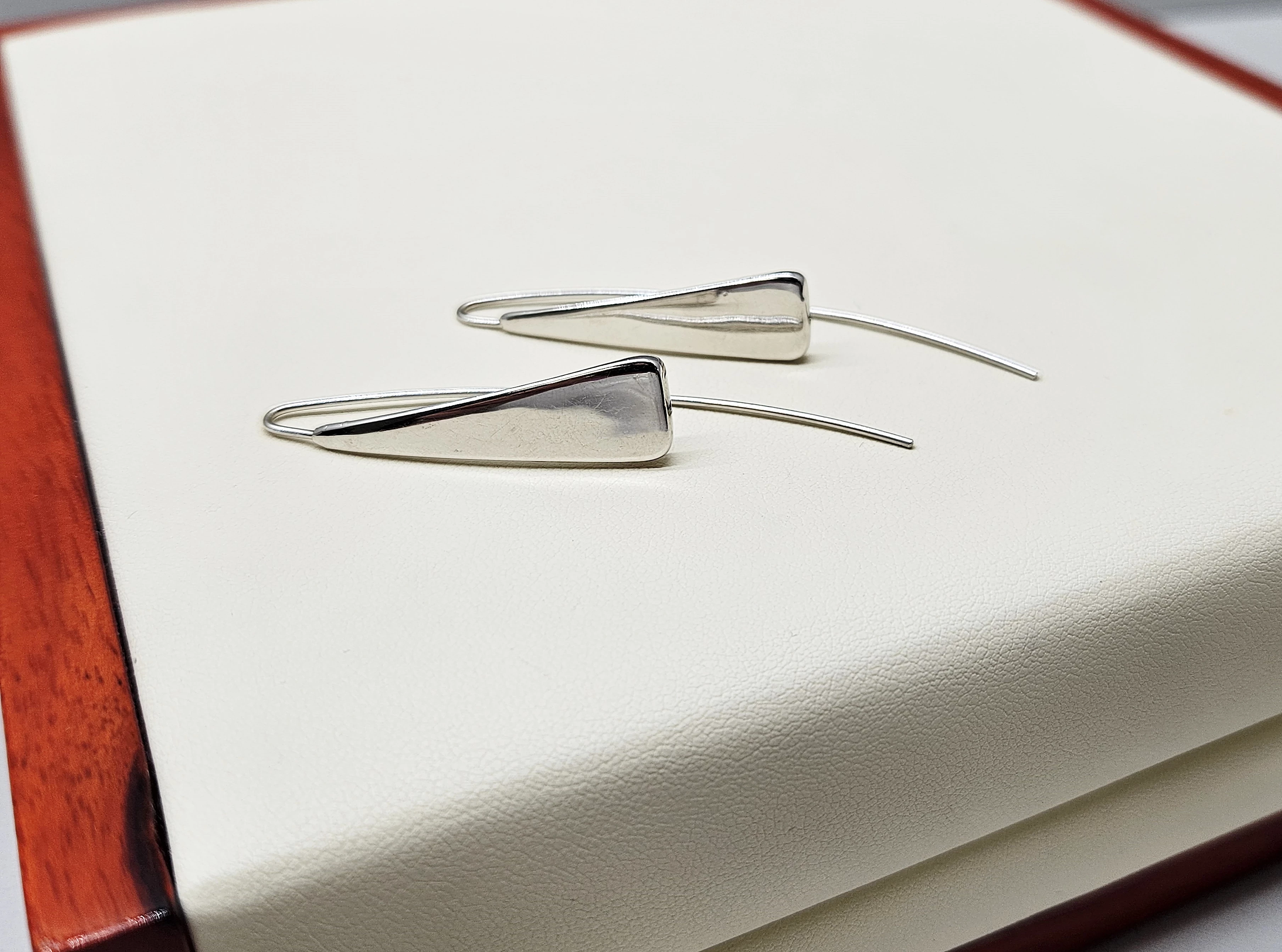 biale-zloto-kolczyki-750-niespotykane-oryginalne-wojanowska-13-wroclaw