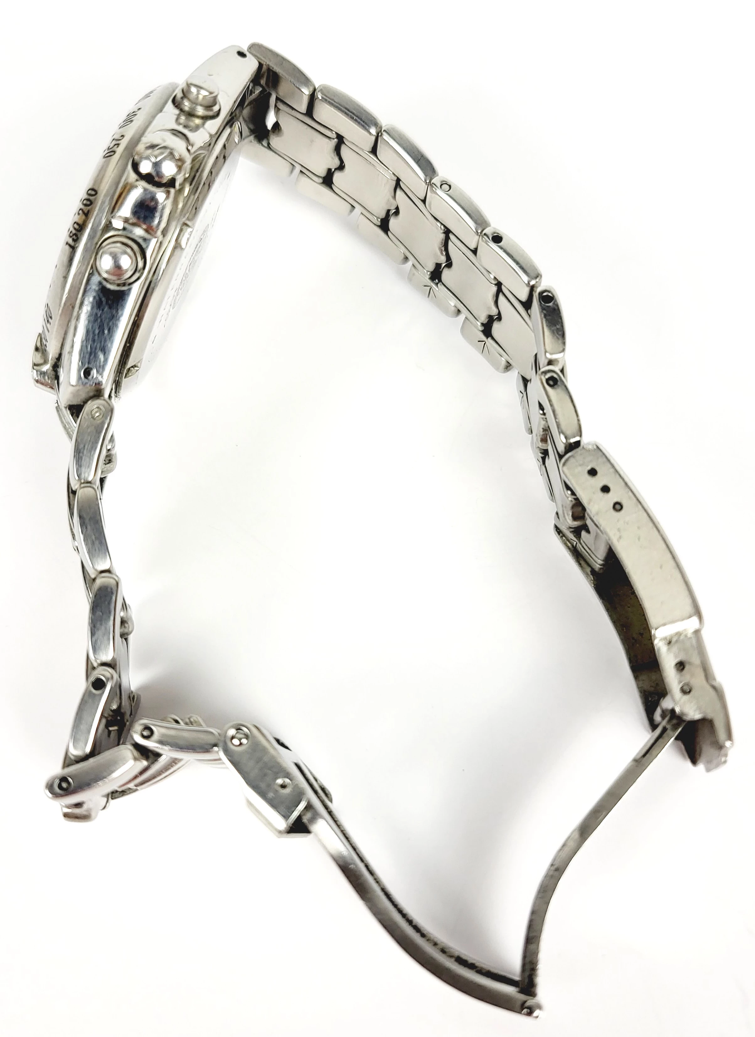 zegarek-tissot-pr200-poluzowane-zapiecie-typ-nareczny