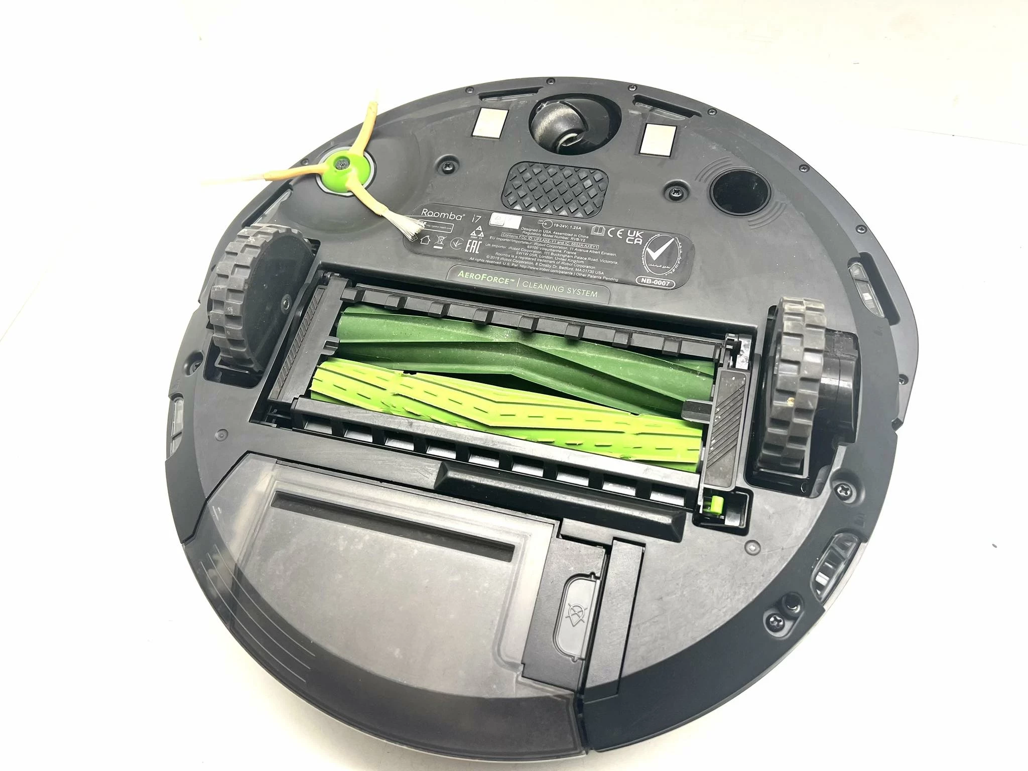 robot-odkurzajacy-irobot-roomba-i7-gwar-kod-producenta-i715040