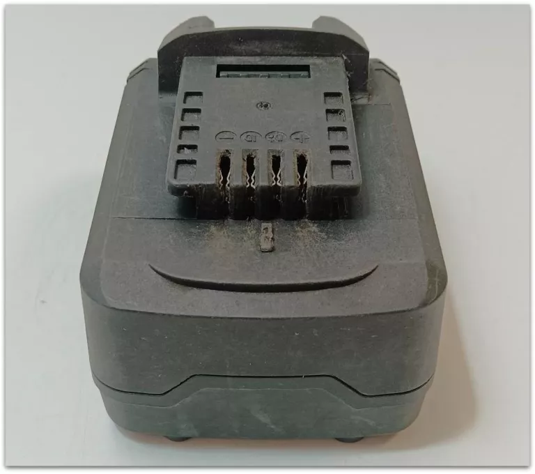 akumulator-myproject-20v-pudelko-ean-gtin-4063367017384