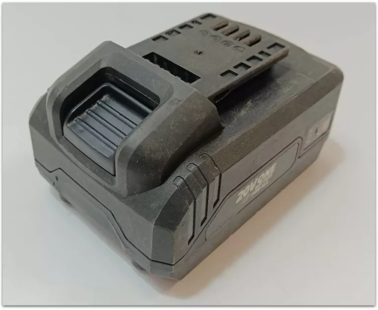 akumulator-myproject-20v-pudelko-pojemnosc-akumulatora-40