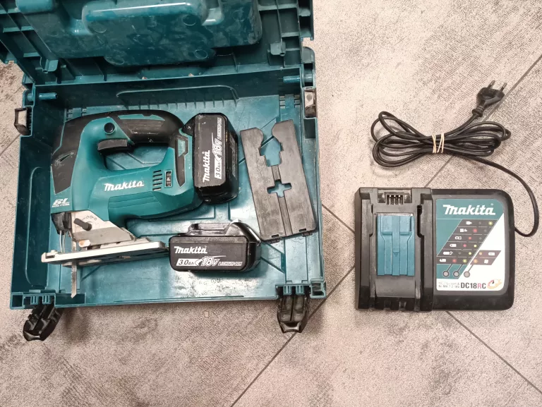 WYRZYNARKA AKUM. MAKITA DJV182 + 2BAT 3AH ŁADOW