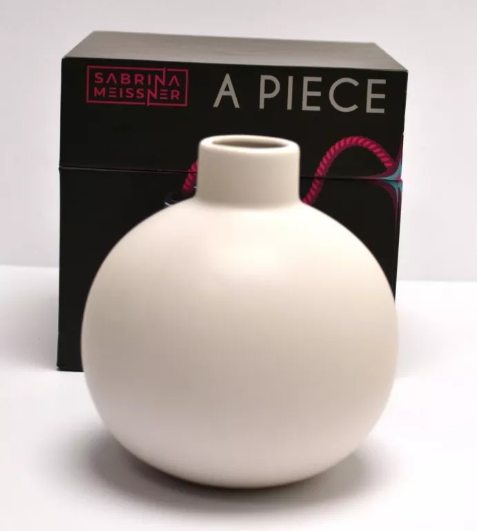 flakon-na-kwiatek-sabrina-meissner-bomb-vase-product-id-217e1bbd-affe-4fae-bcb7-95ef4dfe5118